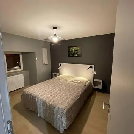 Tatil Evi Joli Gite Au Coeur Du Cezallier 3etoiles